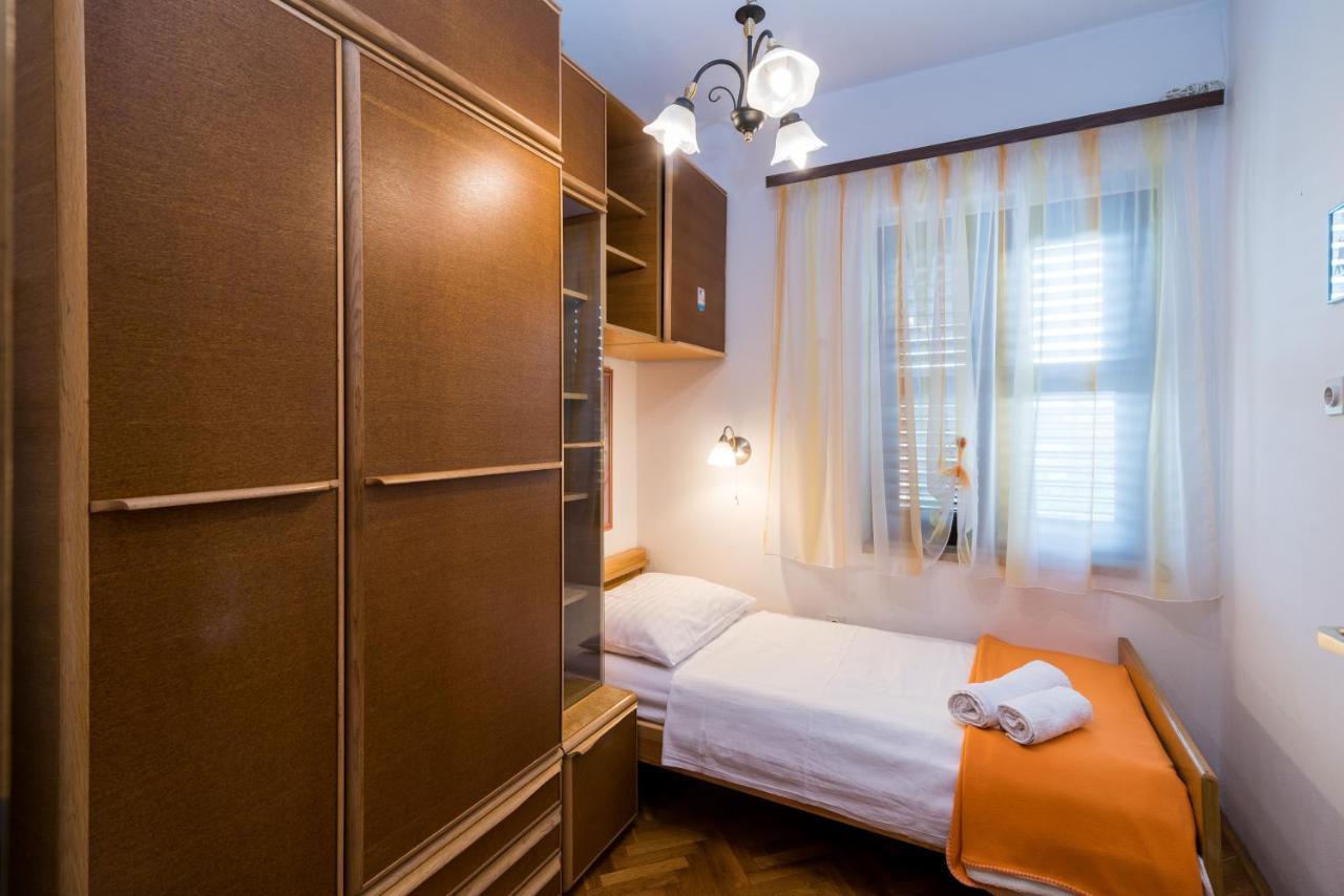 Apartman Ana Bajcici ภายนอก รูปภาพ