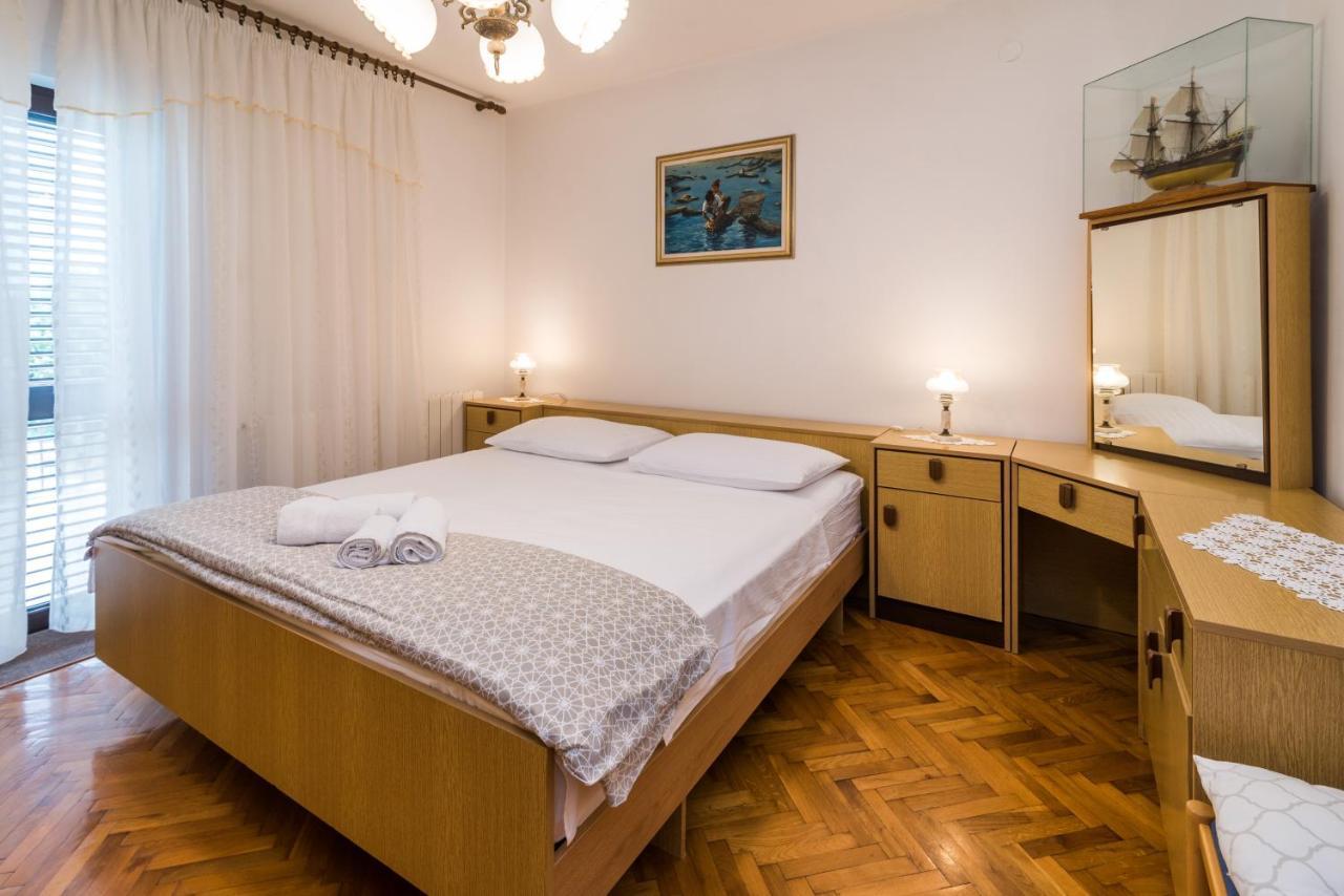Apartman Ana Bajcici ภายนอก รูปภาพ