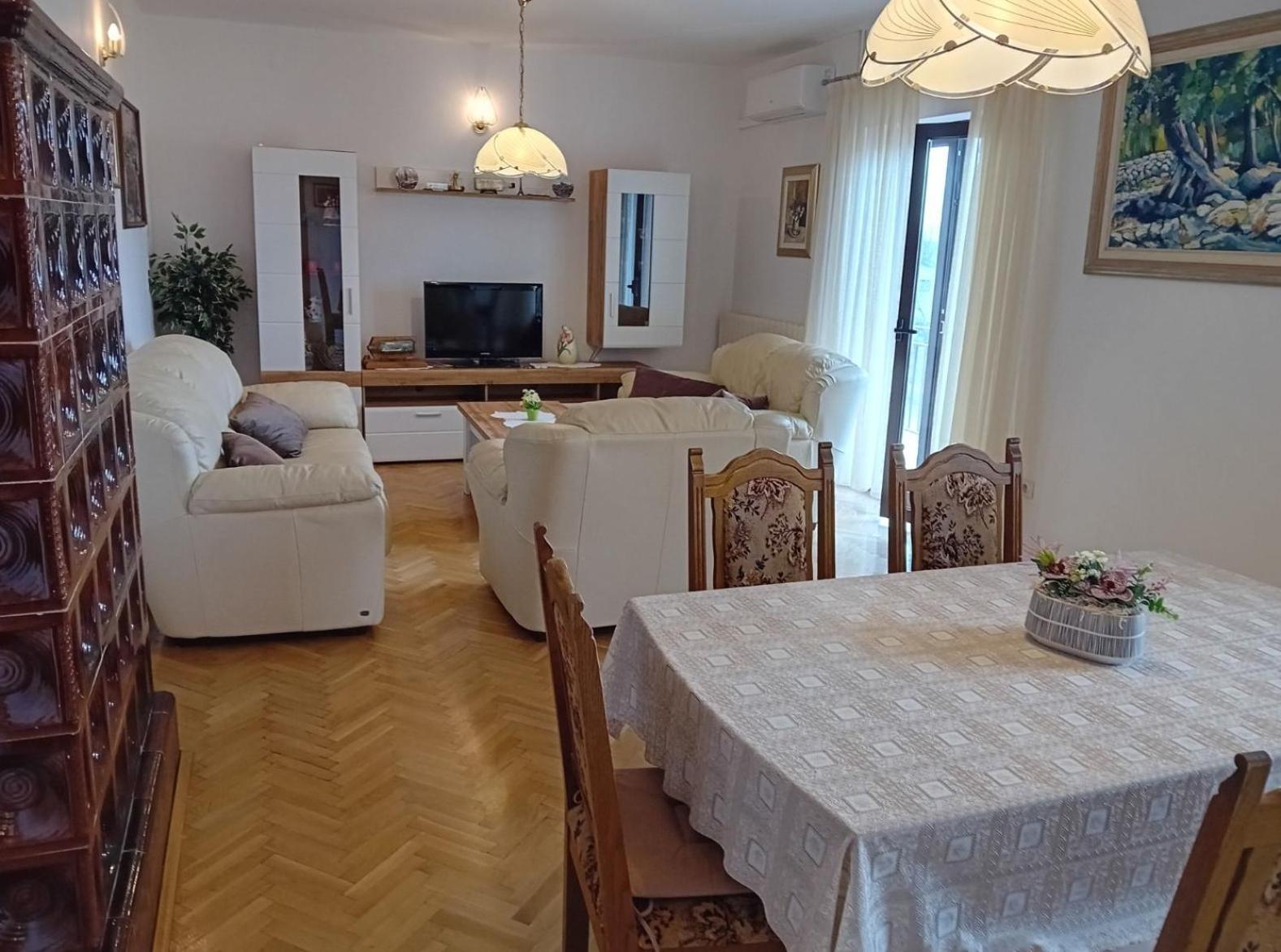 Apartman Ana Bajcici ภายนอก รูปภาพ