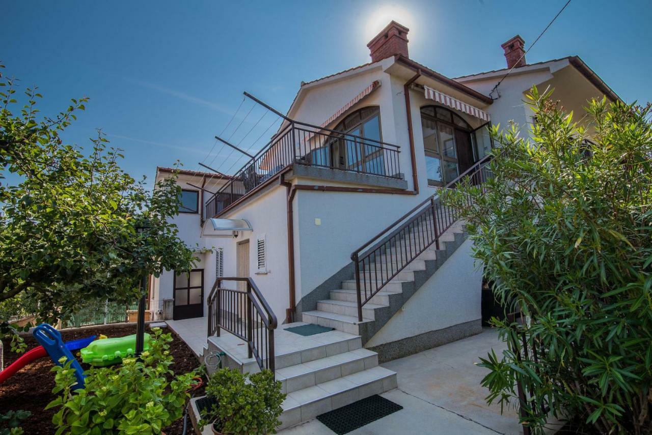 Apartman Ana Bajcici ภายนอก รูปภาพ